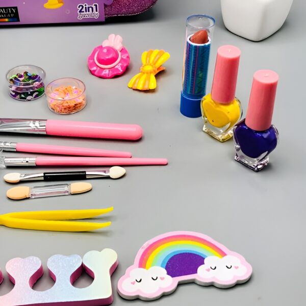 Beauty Makeup Kit and Jewelry Set 2-in-1 for Baby Girls - Image 4